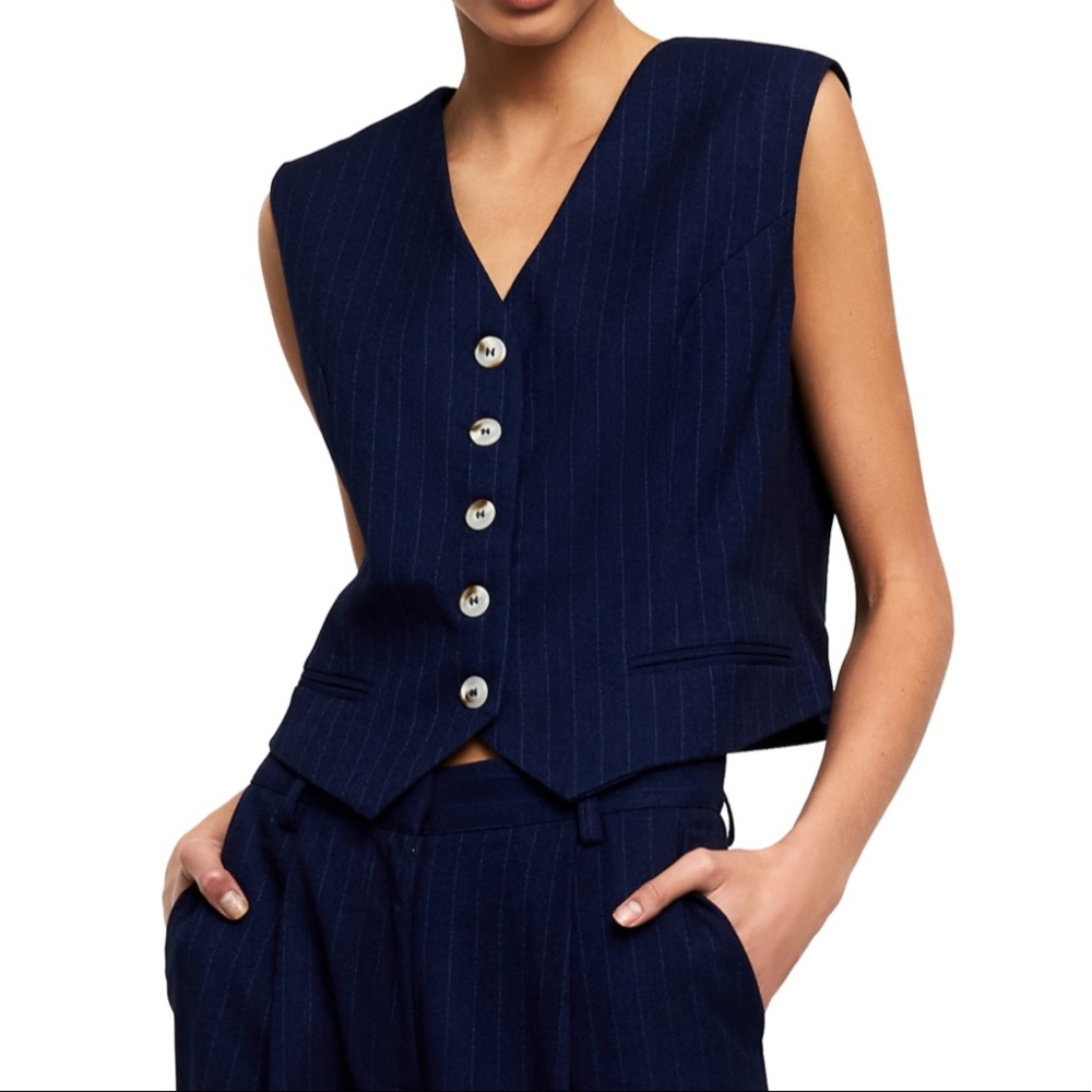 Lioness Brentwood vest suit top